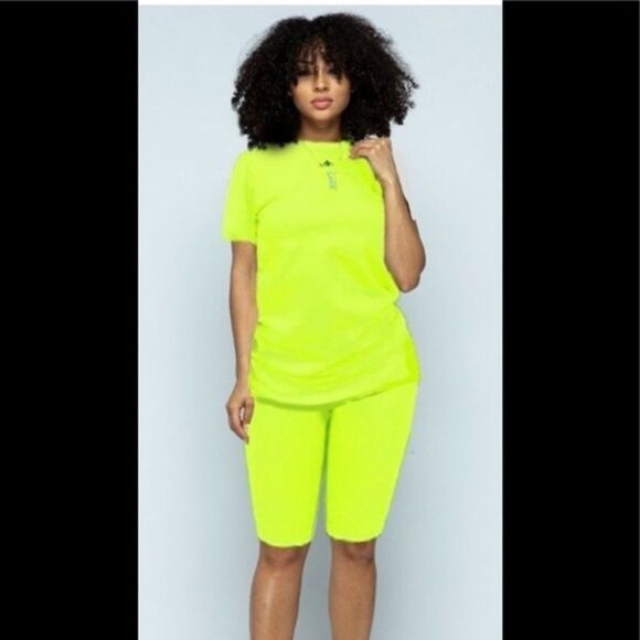 Pants - 🔥🔥 NWT Neon Yellow + Lime Biker Short Set